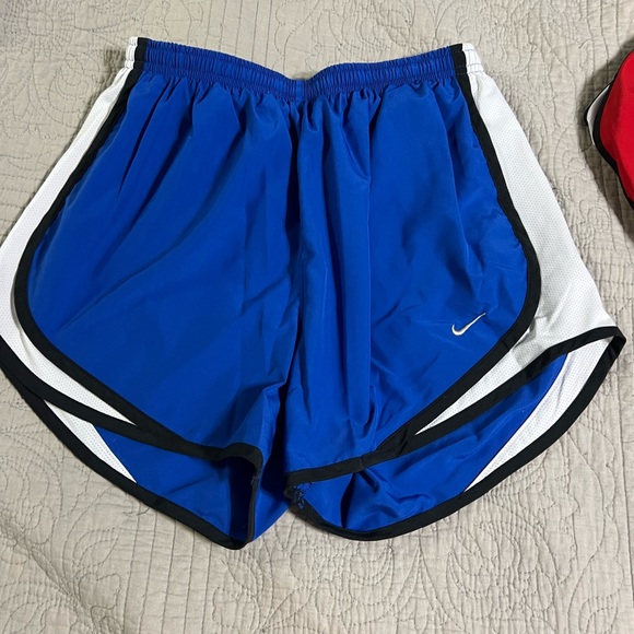 Nike Pants - Nike Tempo Shorts